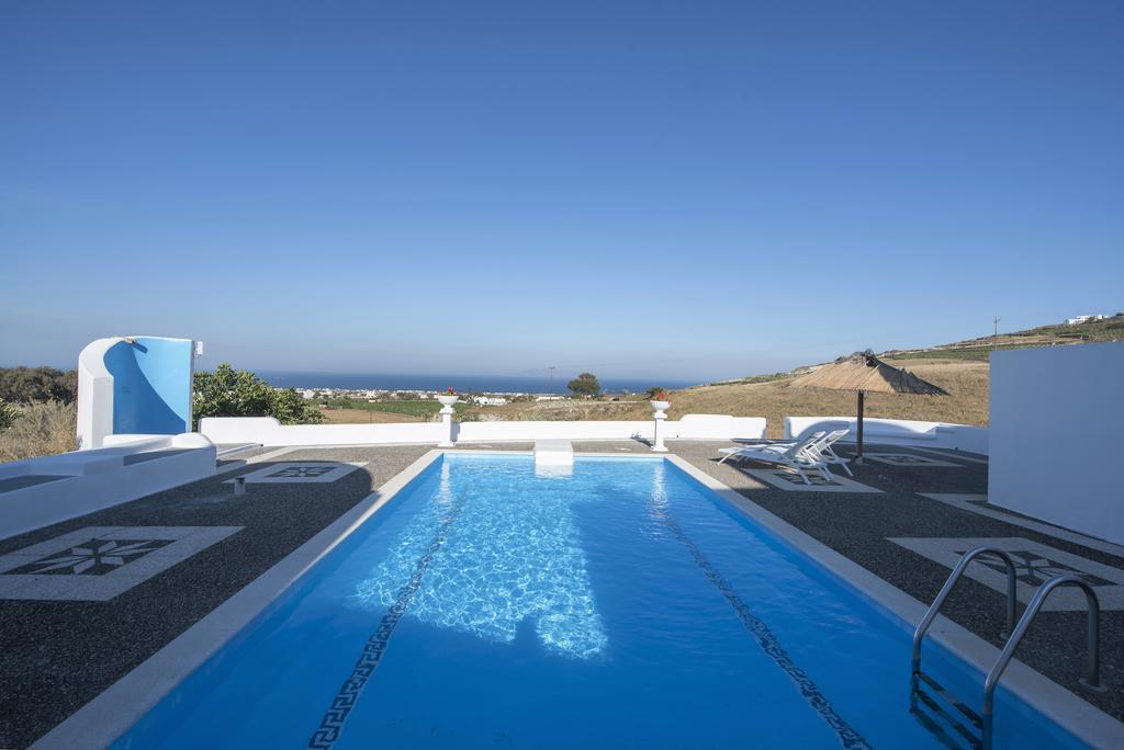 Santorini Traditional Suites Vóthon Exterior foto